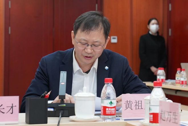 机床杂志社成功召开2023年编委会暨“先进制造技术——精密加工”论坛(图3) 机床杂志社成功召开2023年编委会暨“先进制造技术——精密加工”论坛(图3)