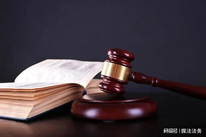 建筑工程索赔时效是多久？柳州知名刑事律师(图1)