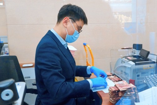 厦门国际银行厦门分行多措并举提升市民群众用现满意度(图3) 厦门国际银行厦门分行多措并举提升市民群众用现满意度(图3)