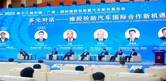 热辣滚烫!中外企业抢滩国内最大轮胎展!(图3) 热辣滚烫!中外企业抢滩国内最大轮胎展!(图3)