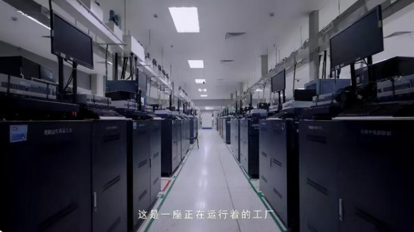 中兴通讯未来超级工厂打造智能机器人制造车间(图1) 中兴通讯未来超级工厂打造智能机器人制造车间(图1)