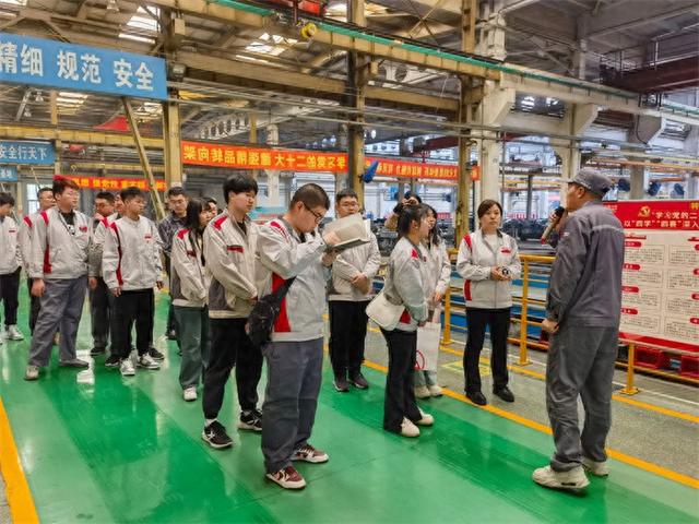 长春市机械制造业工会开展传承五四精神主题活动(图1)