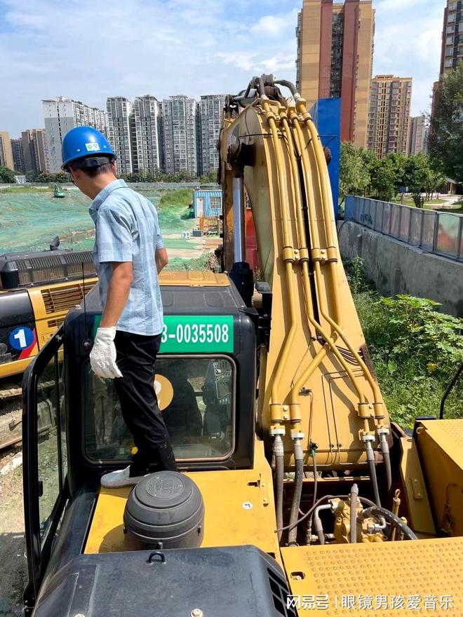 「我的工程机械网」11月4日重庆二手挖掘机市场建德机械挖机价格(图2) 「我的工程机械网」11月4日重庆二手挖掘机市场建德机械挖机价格(图2)