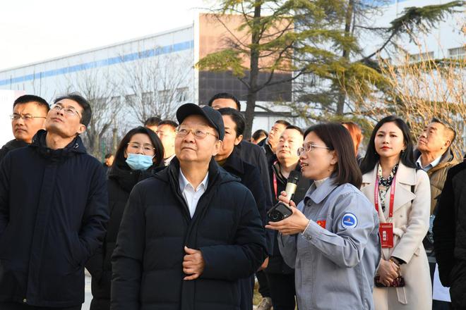 全面绿色发展 智慧低碳先行丨2024中国（保定）制造强国年会暨电力及新能源高端装备发展大会成功召开(图27)