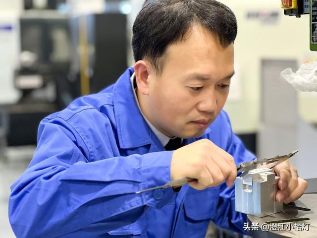台州建设:点赞!温岭这11个老师头浙江工匠→(图6) 台州建设:点赞!温岭这11个老师头浙江工匠→(图6)