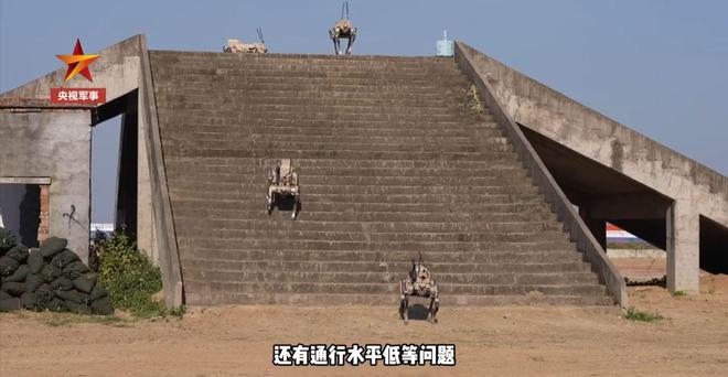 中国“机器狼”亮相投入战场后或将改变未来战场格局!(图14) 中国“机器狼”亮相投入战场后或将改变未来战场格局!(图14)