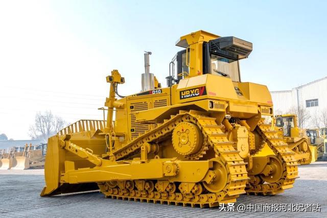 国内首发！河钢两款工程机械“重器”下线(图2)
