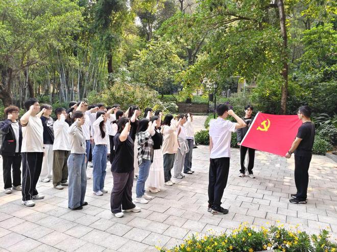 今日清明我们在华园溯源追思赏春逐光！(图18)