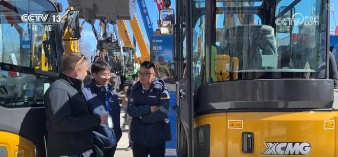 抢购一空!中国制造“大块头”依旧海外畅销火爆(图10) 抢购一空!中国制造“大块头”依旧海外畅销火爆(图10)